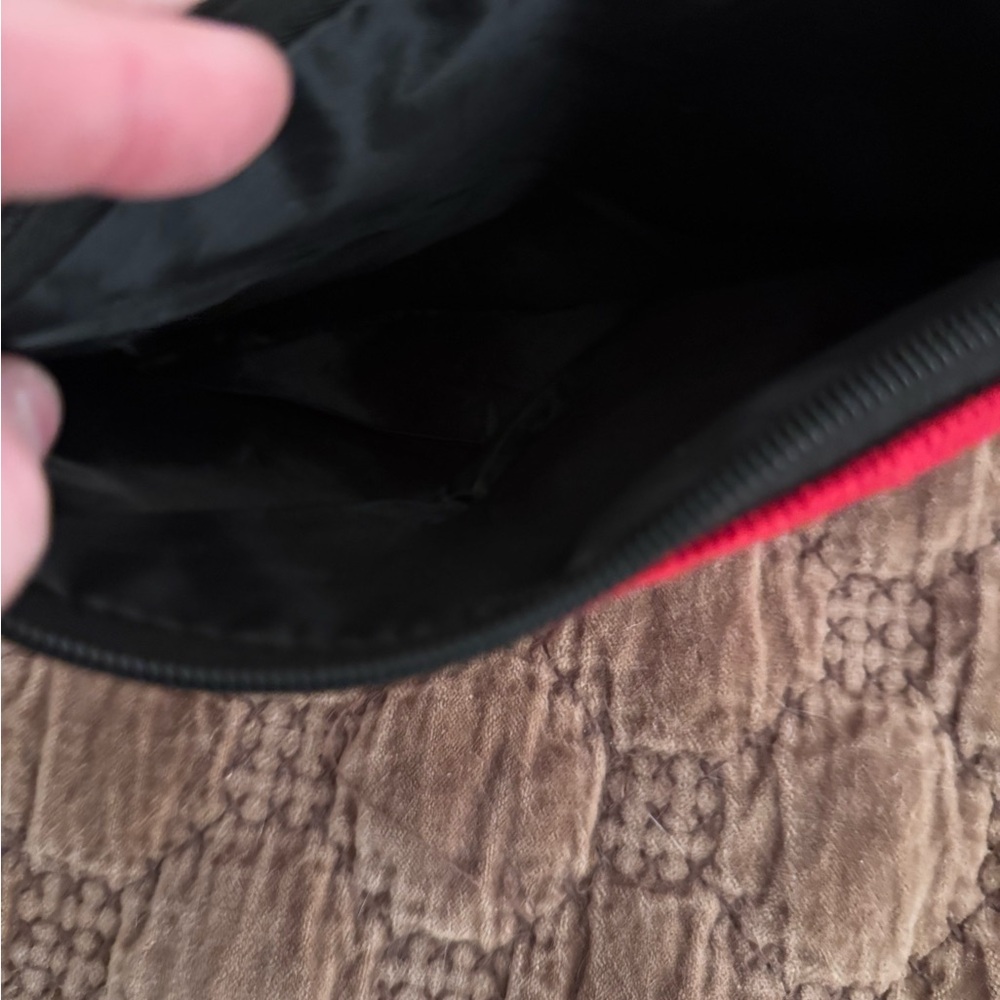 Sephora Striped Pouch with Vibrant Lip Design - Picture 3 of 3
